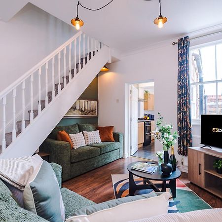 New! Stunning 2-Bed City-Centre Home In Chester By 53 Degrees Property - Ideal For Couples & Groups - Sleeps 6! Luaran gambar