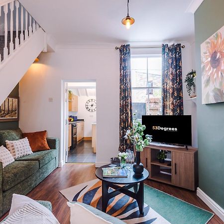 New! Stunning 2-Bed City-Centre Home In Chester By 53 Degrees Property - Ideal For Couples & Groups - Sleeps 6! Luaran gambar